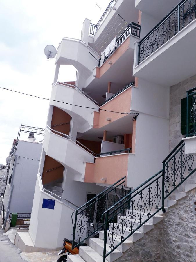 Apartmani Patrick Baška Voda Zewnętrze zdjęcie